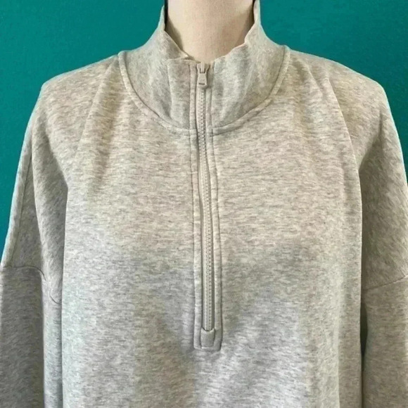 New with tags fabletics Catarina Mock Neck Zip Pullover in size xxl - Picture 5 of 8